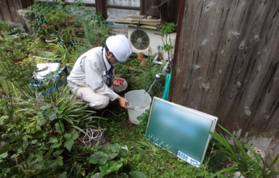 井戸水量調査（水の出具合をチェック）
